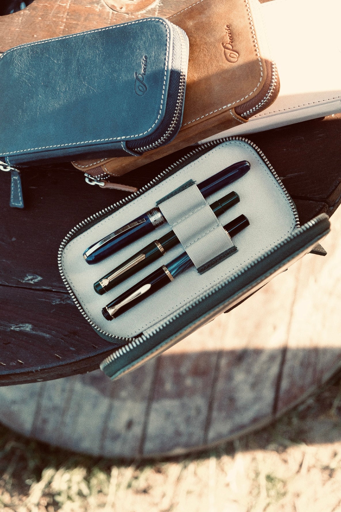 Crazy Horse Green Pen Case - 3 Slots