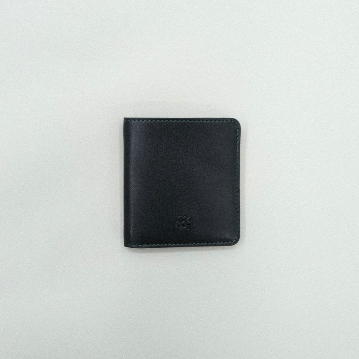 Minimal Bifold Wallet