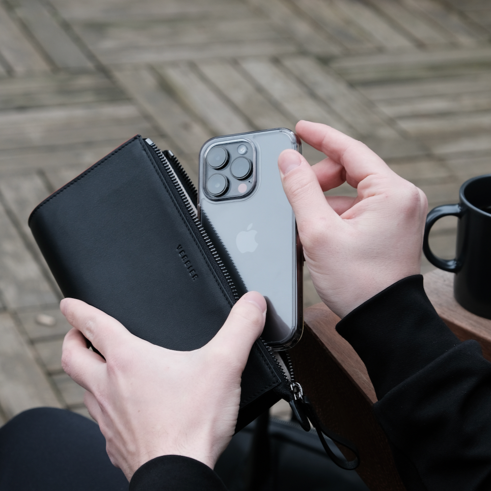 Essentials Bag  - Black